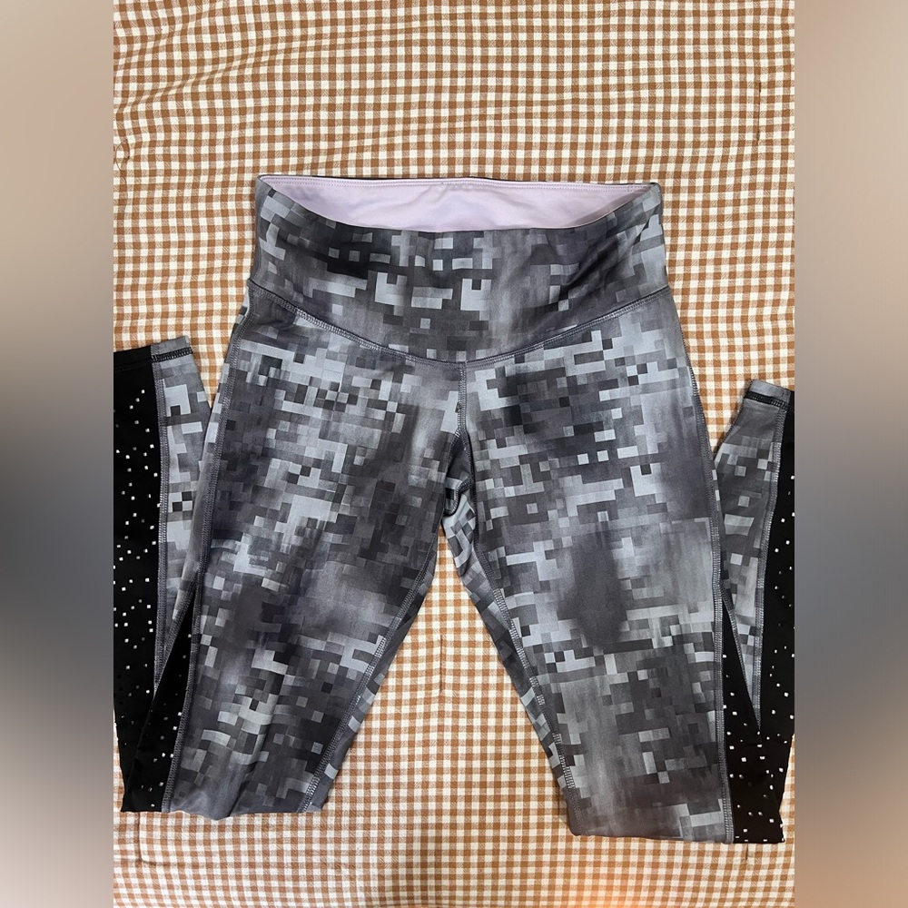 Champion Workout Leggings Size Small